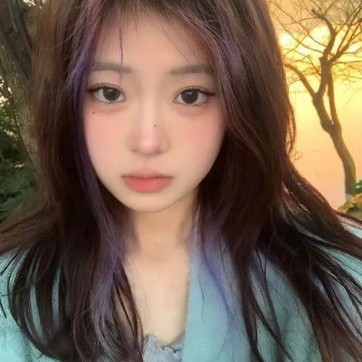 她在这里 在线观看